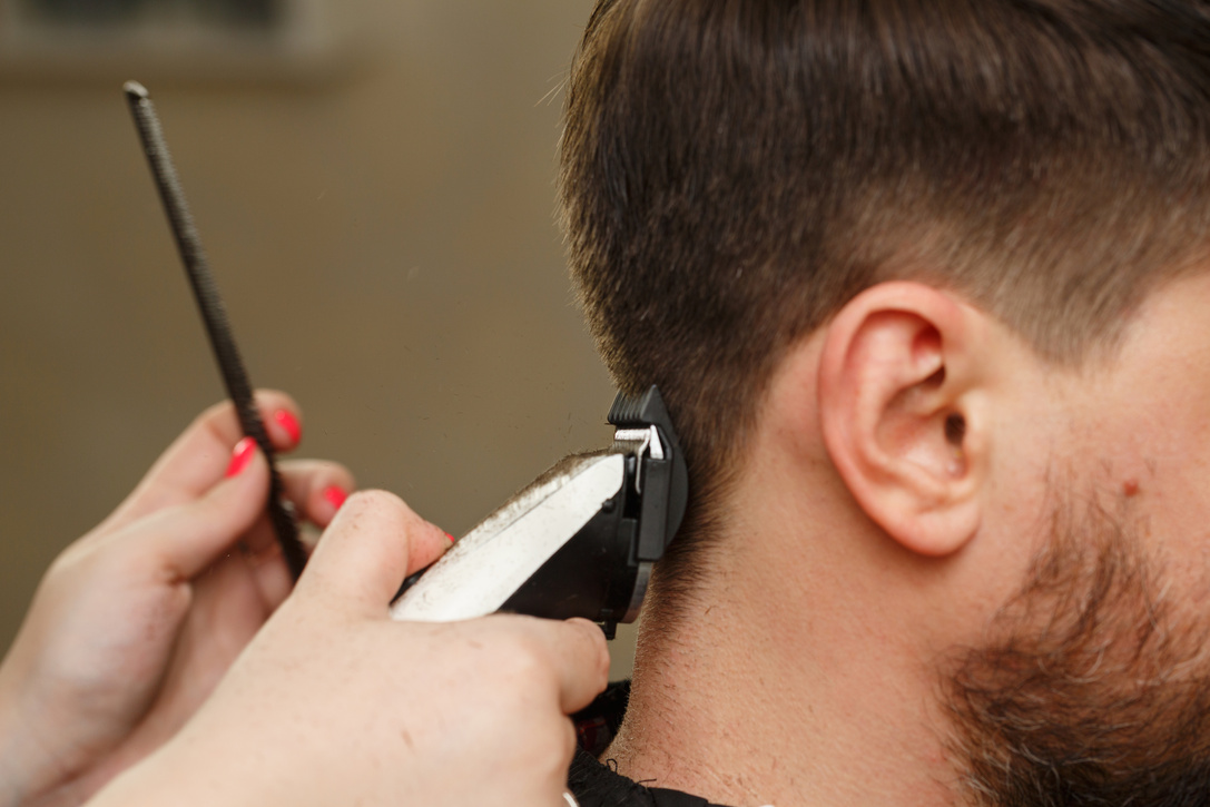 Men's Clean Haircut